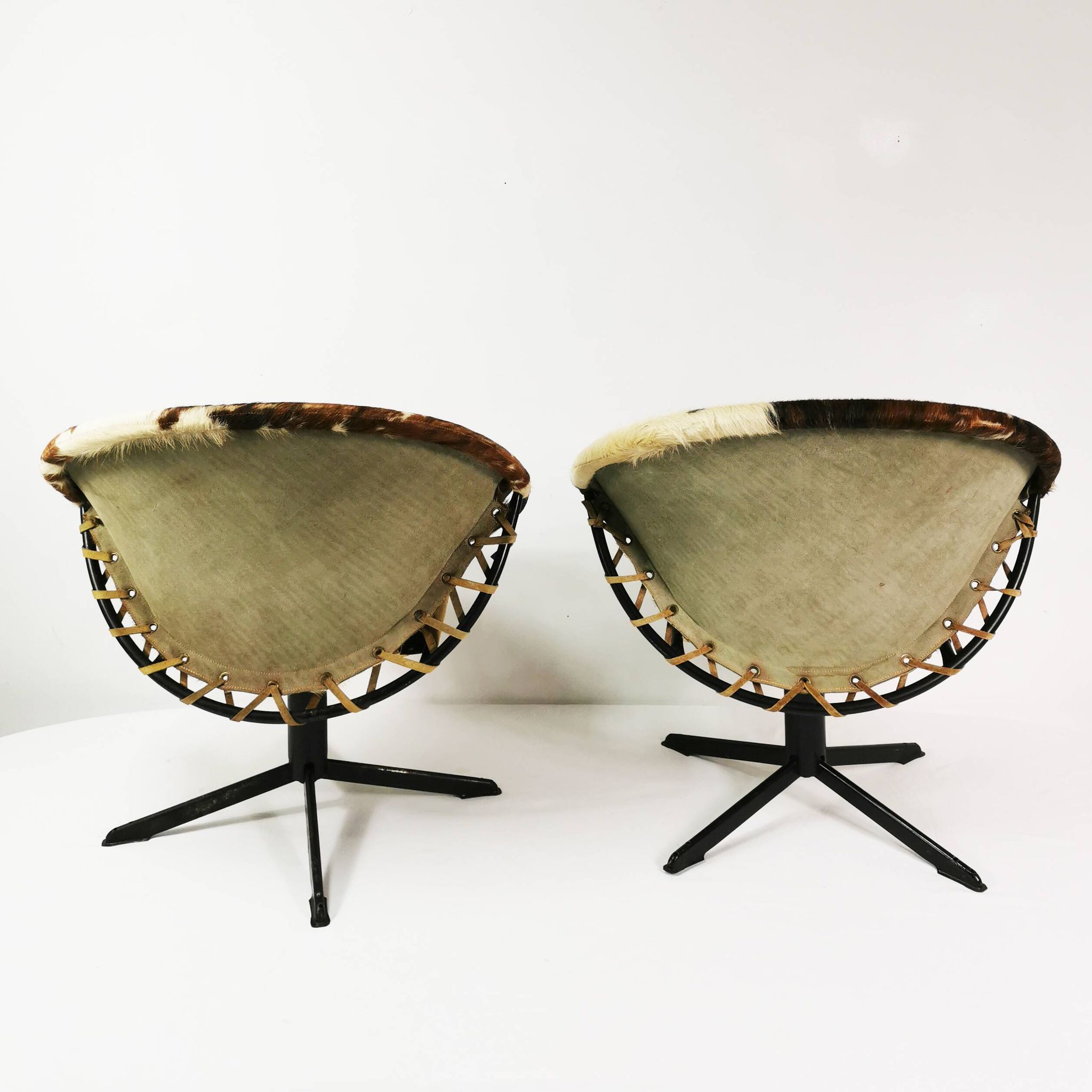 Paire de fauteuils modernistes Balloon, Allemagne années 1960