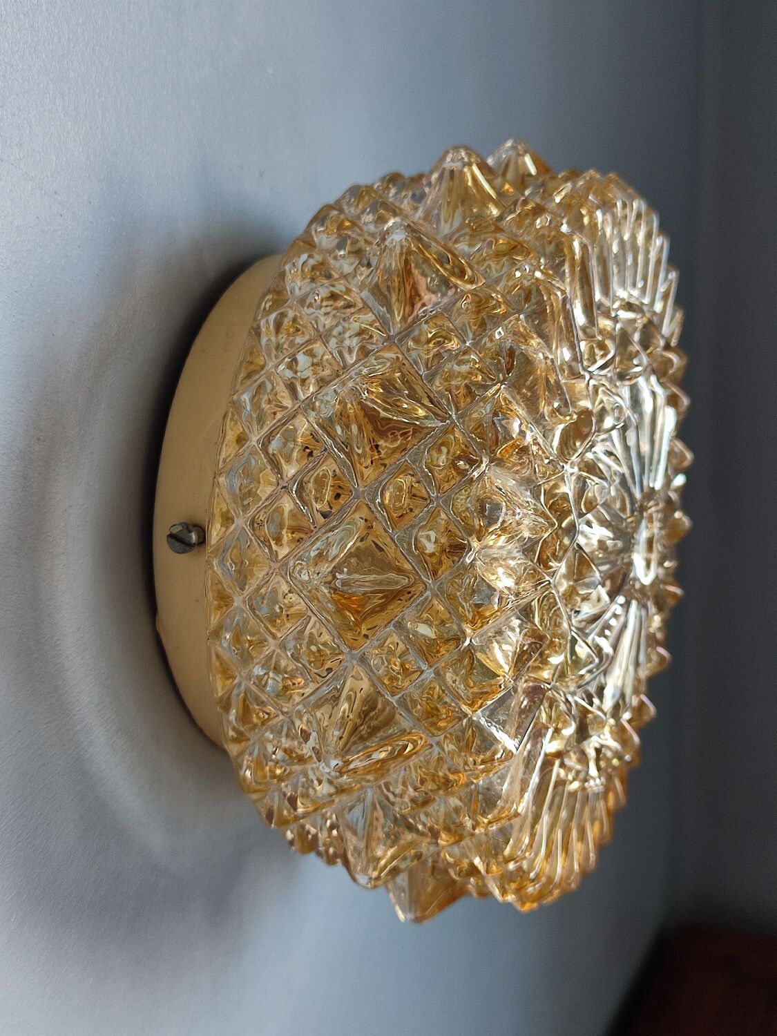 Prisma round ceiling lamp/wall lamp in vintage glossy glass