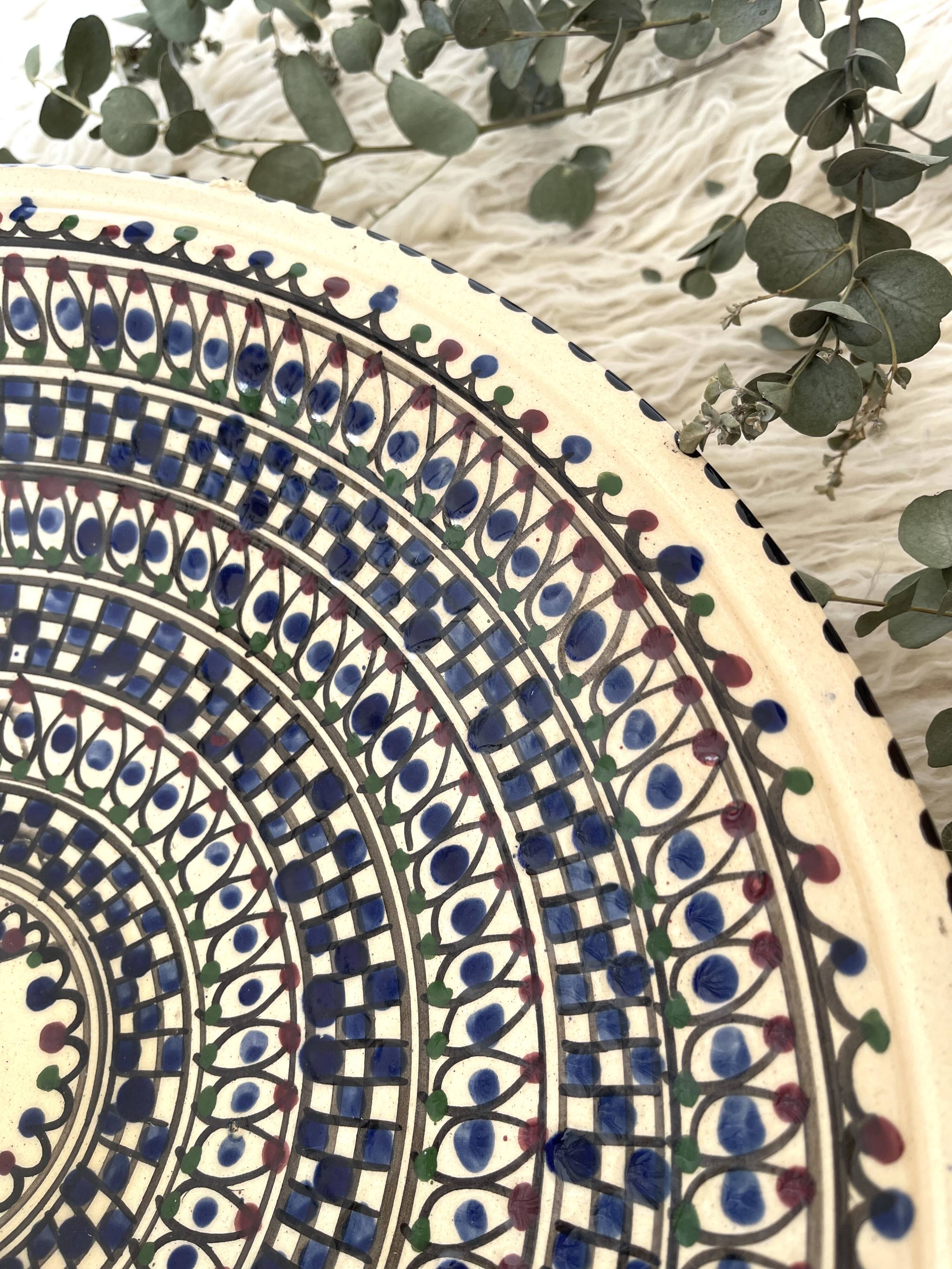 Artisanal Moroccan Dish Service 8 pieces