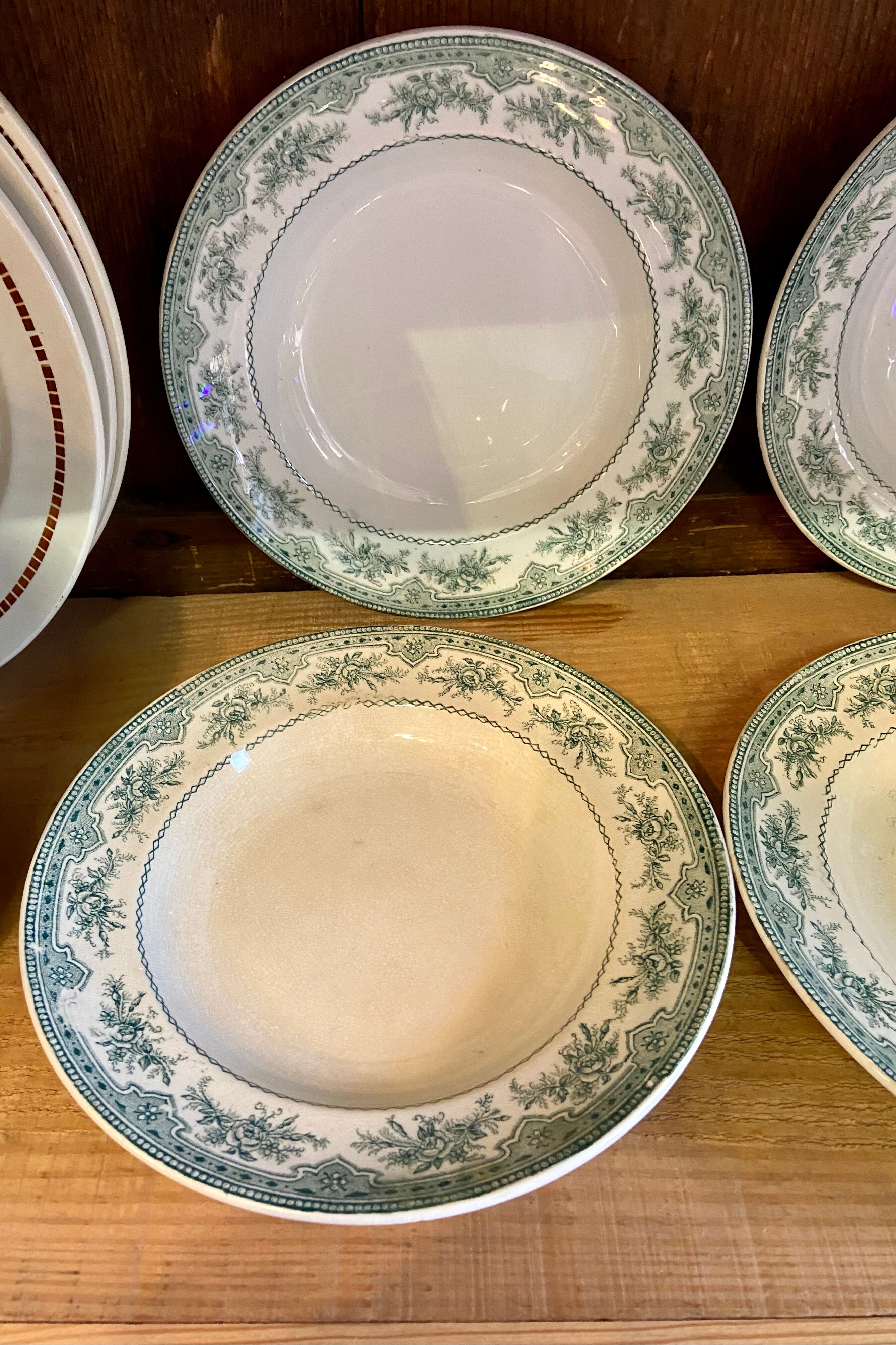 Lot green iron earth plates