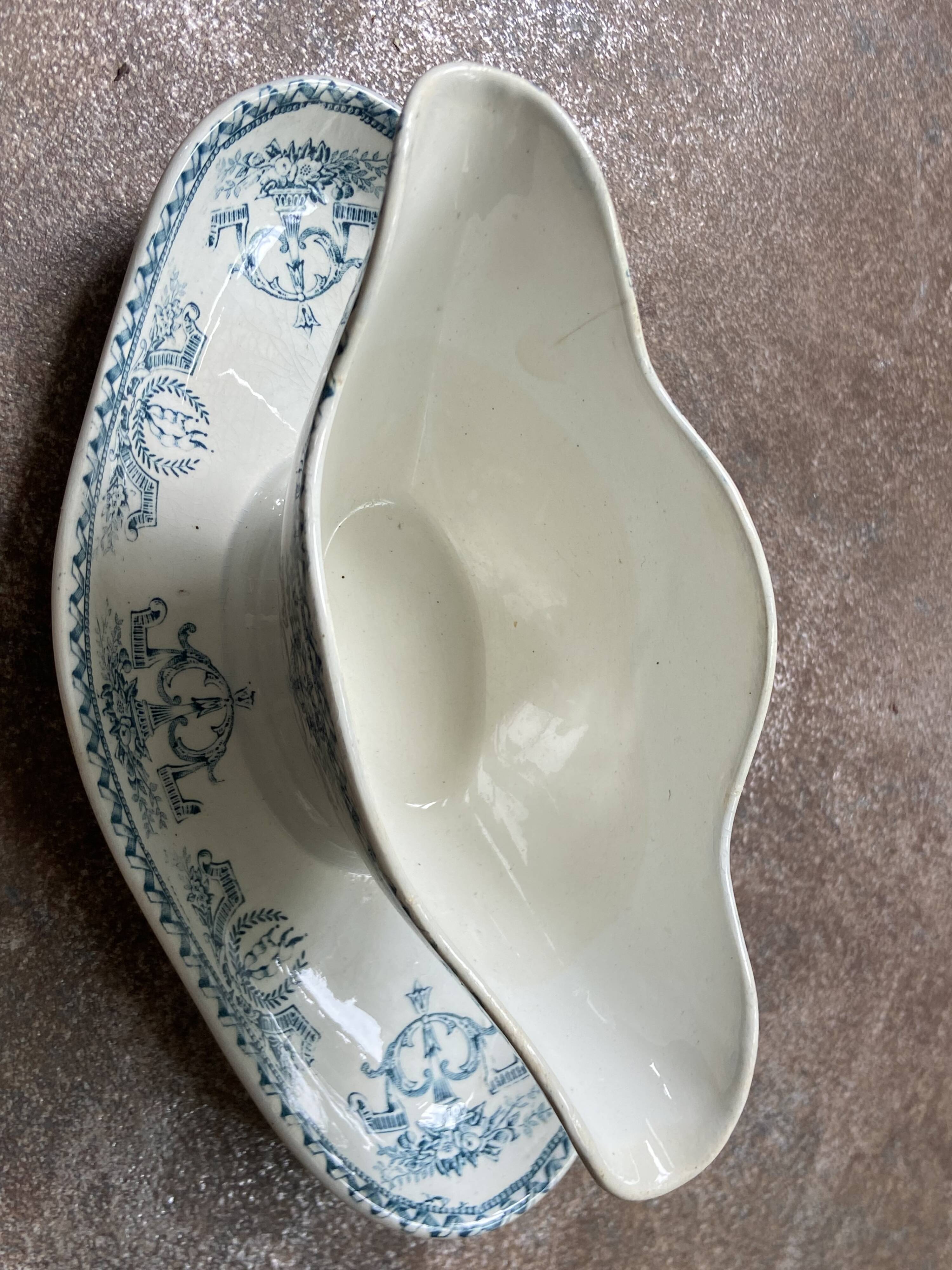 A.Lesacqz and M.Bouchart earthenware gravy boat, ST Amand