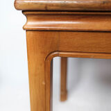 Coffee table in light mahogany of Danish design from the 1960s