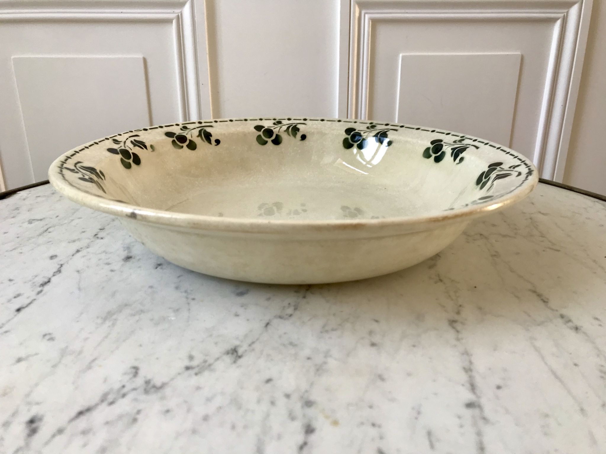 Hollow dish terre de fer badonviller model "cerisette" early twentieth century