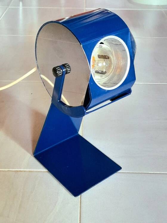 Lampe en tôle pliée 1970