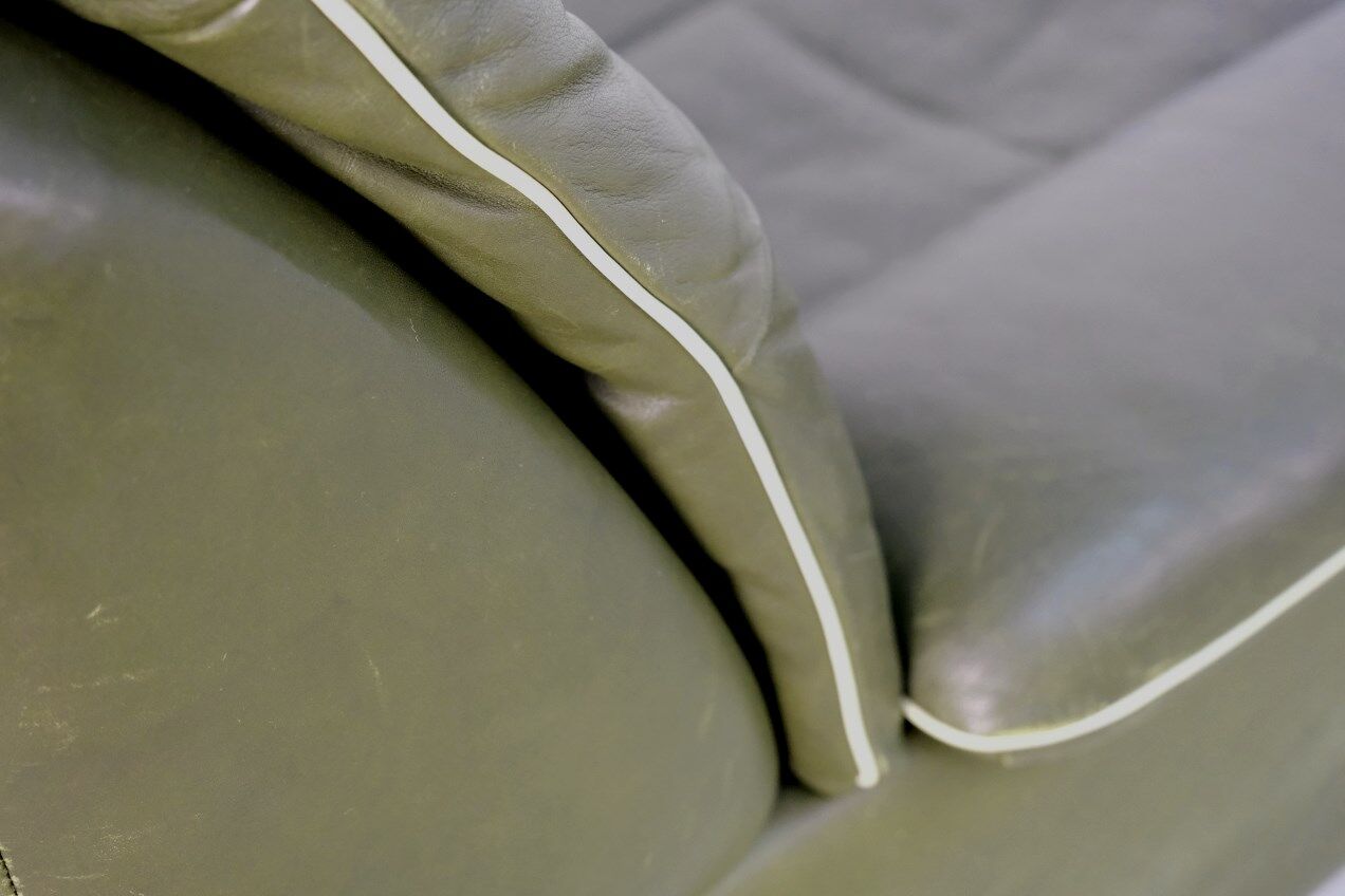 DS 66 Sofa from De Sede in Olive Leather, 1970s