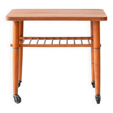1950s coffee table on wheels
