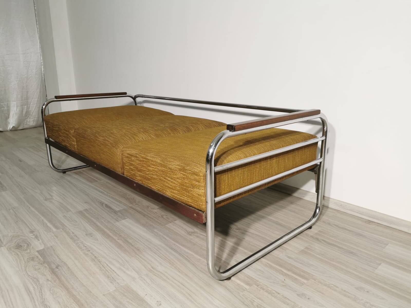 Bauhaus Chrome Sofa by Robert Slezak for Slezak Factories, 1930s