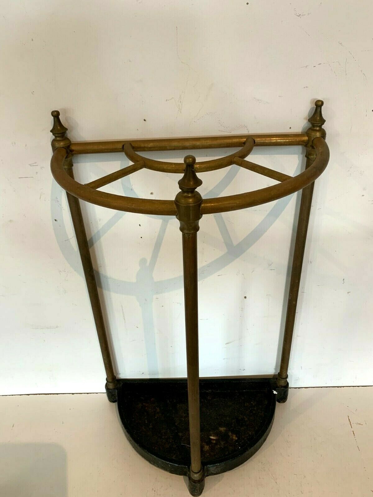 Umbrella door in brass and cast iron XX century