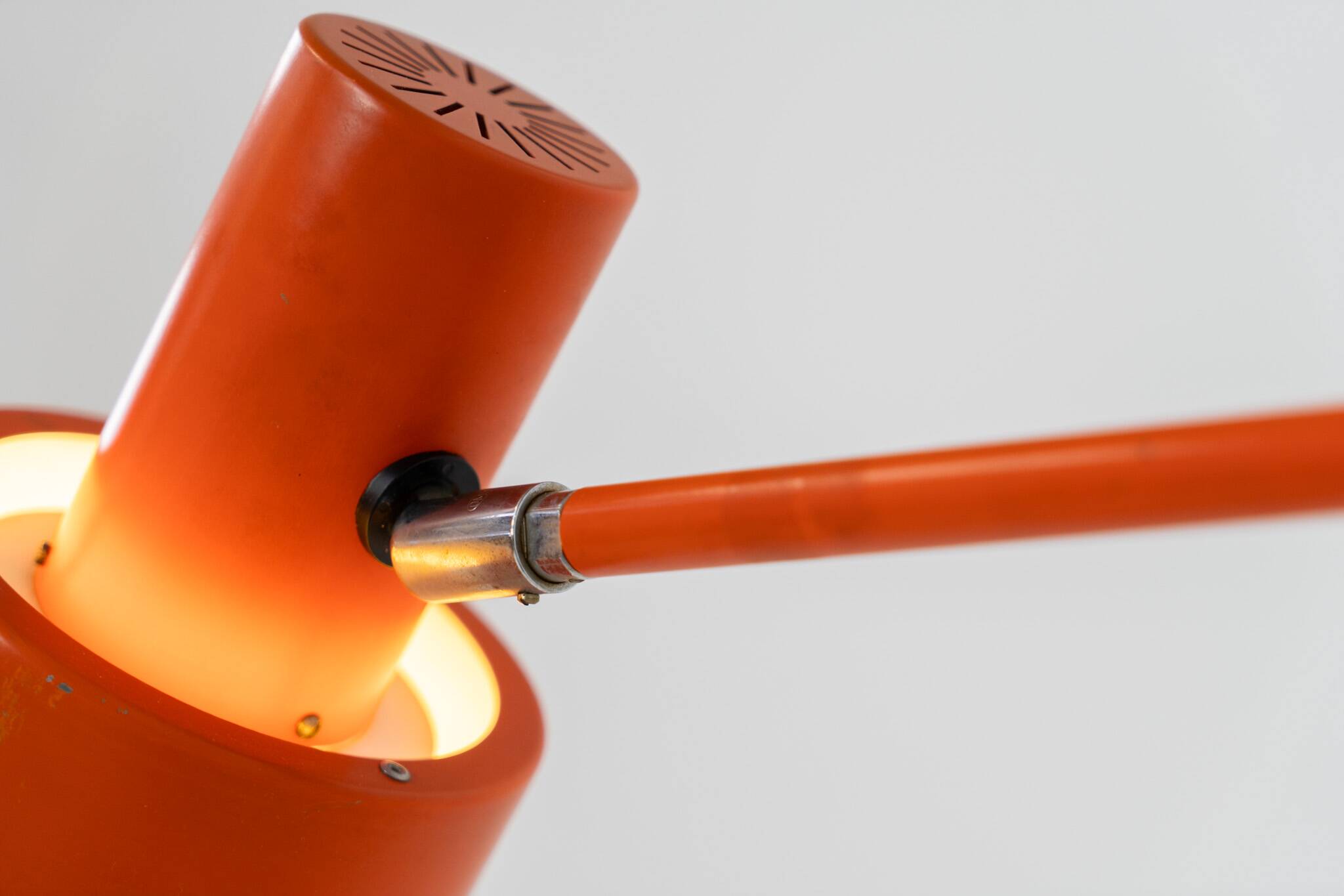 Applique murale "Skala" orange par Jo Hammerborg