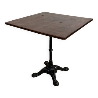 Bistro table