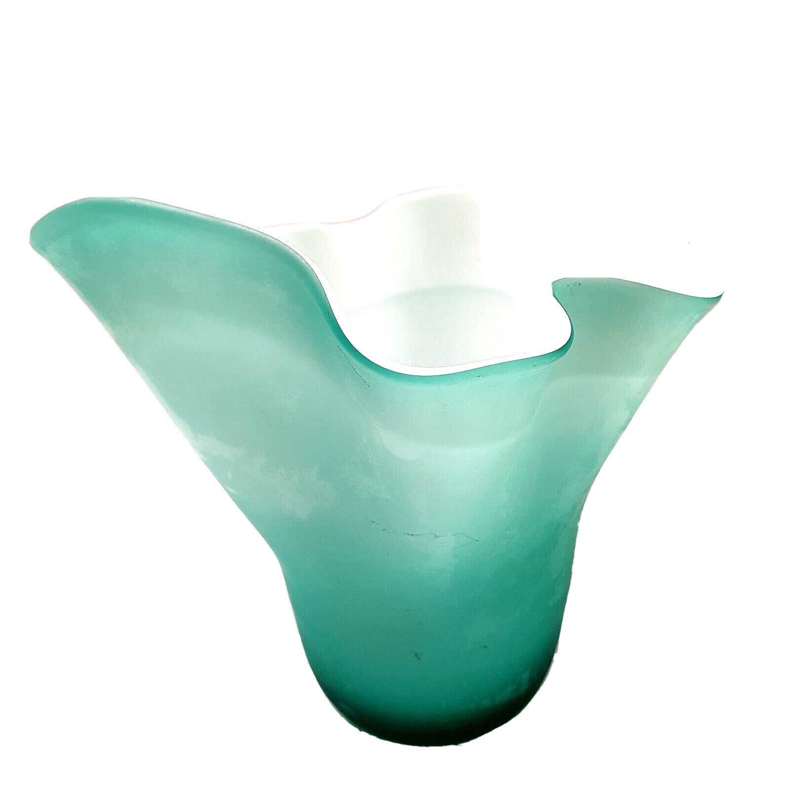 Vase handkerchief opaline turquoise interior white handmade work art deco
