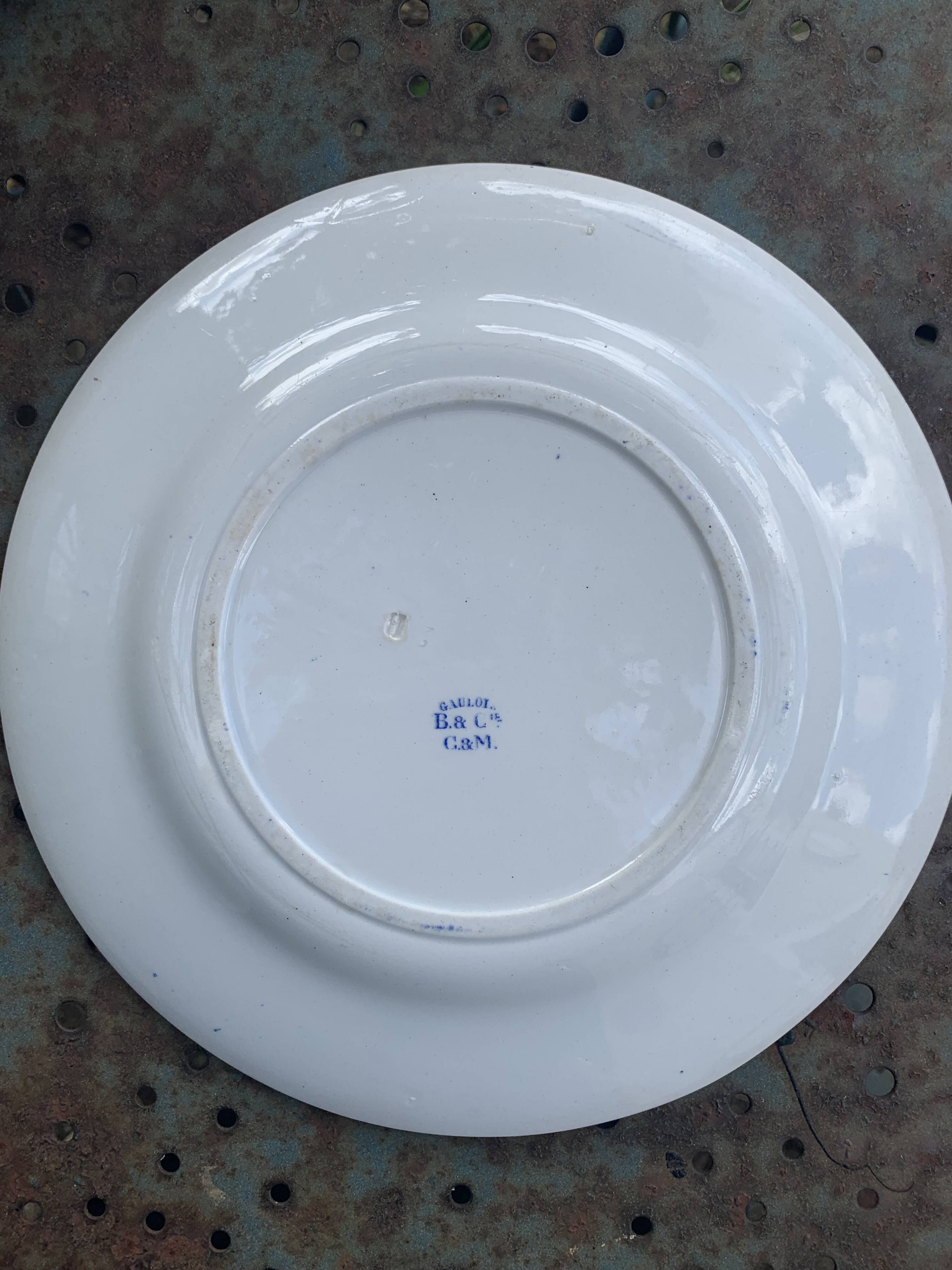 4 flat plates Gaulois model, Creil and Montereau and Elorn, Digoin Sarreguemines, collector