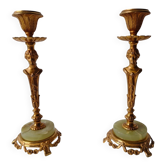 Pair of neoclassical candle holders in gilded bronze and green onyx, bust of