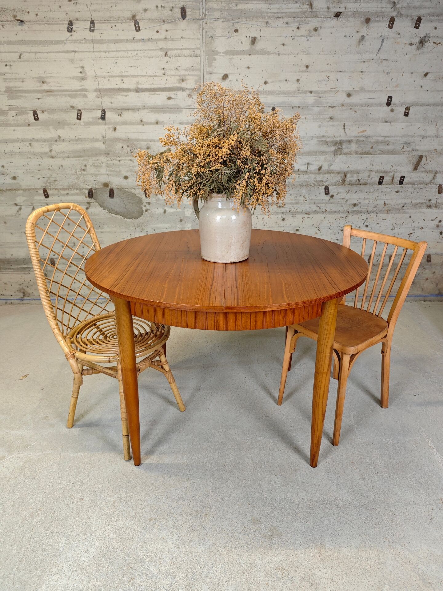 Table ronde extensible