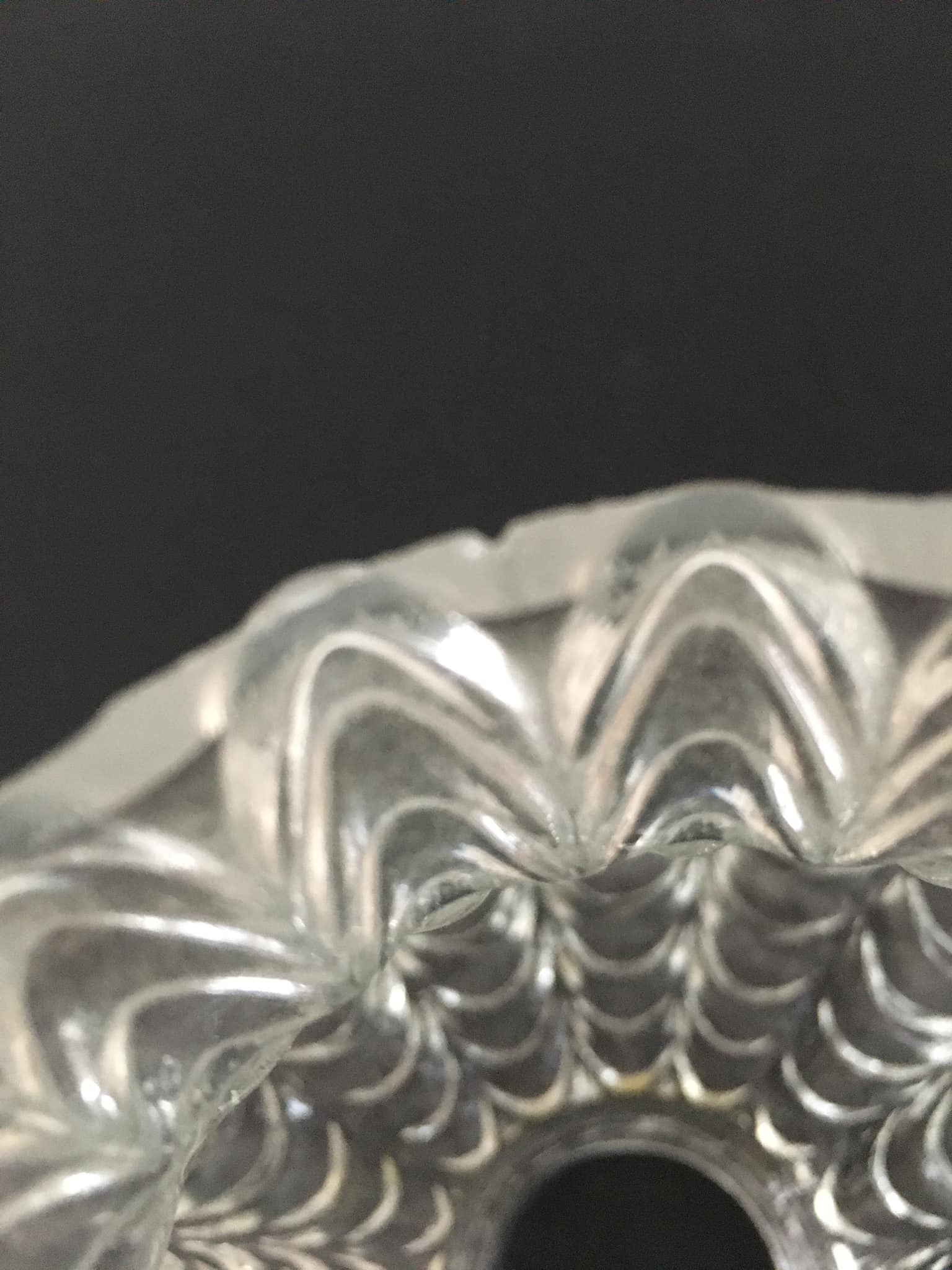 Worked transparent glass tulip