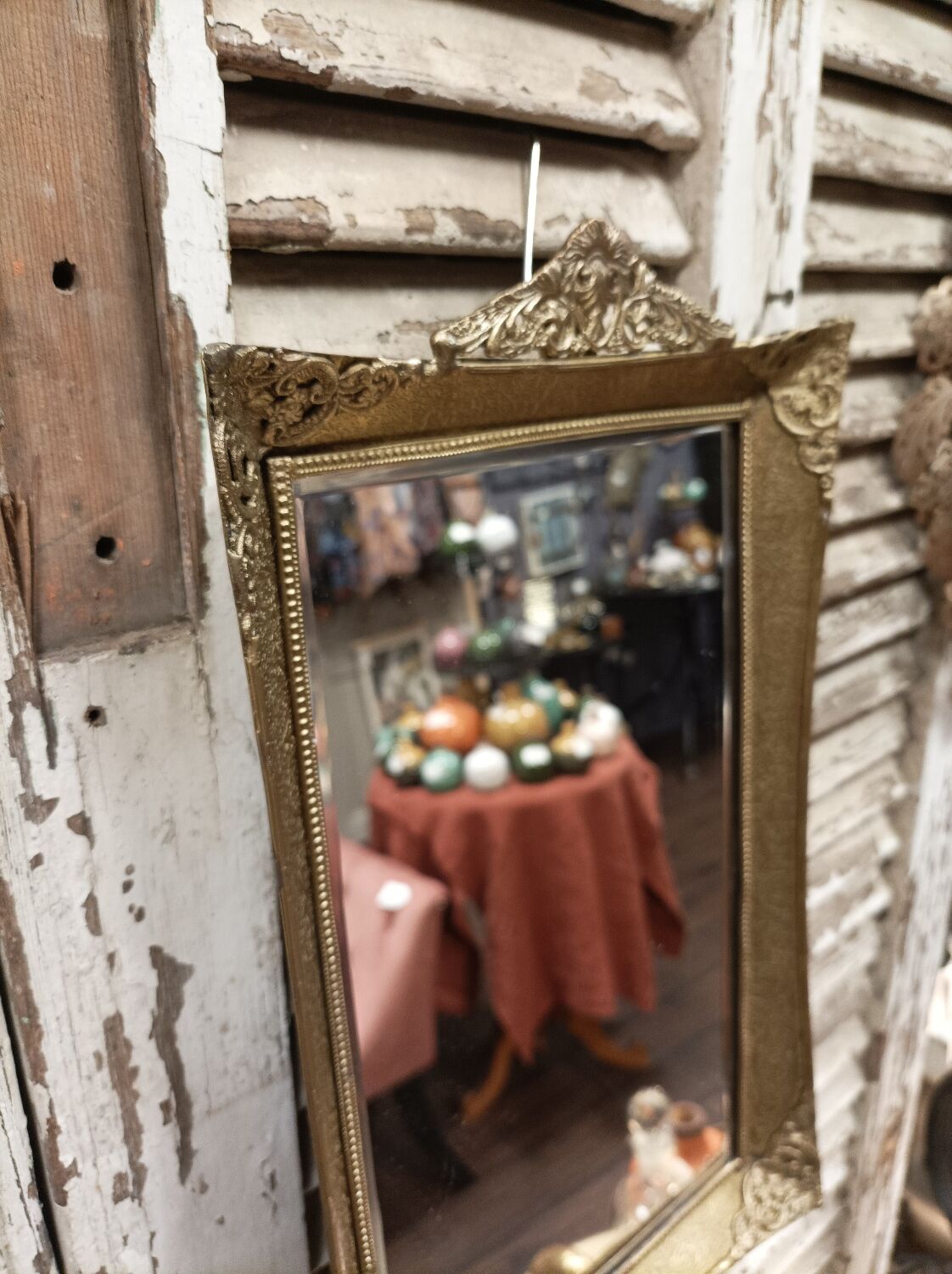 Scalloped and bevelled rectangle mirror