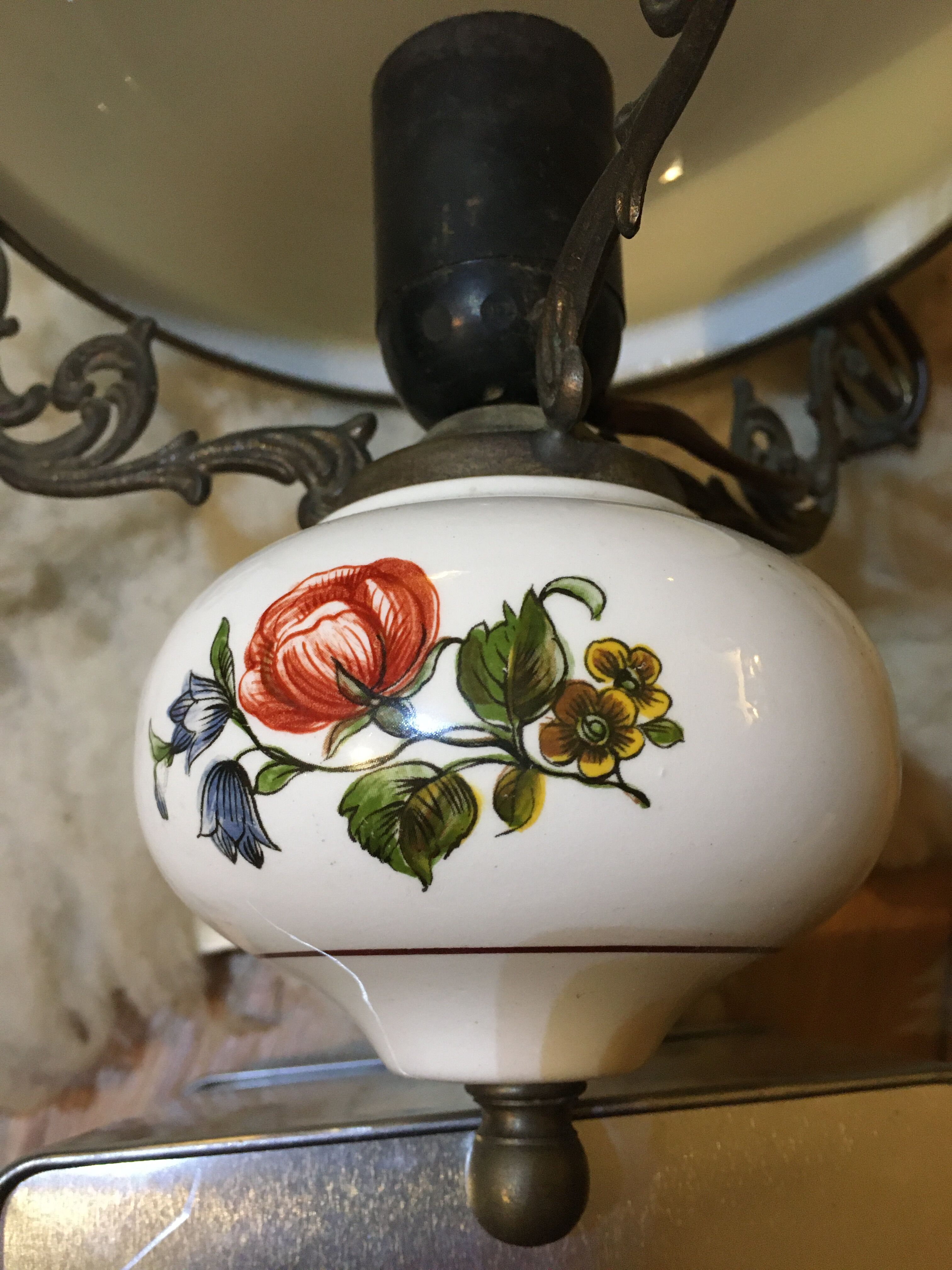 Ceramic and opaline hanging lamp