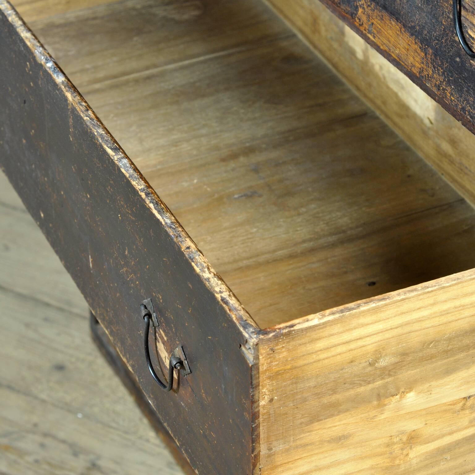 Japanese Tansu chest of drawers, circa 1870