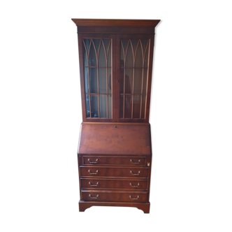 Secretary or English Scriban with showcase