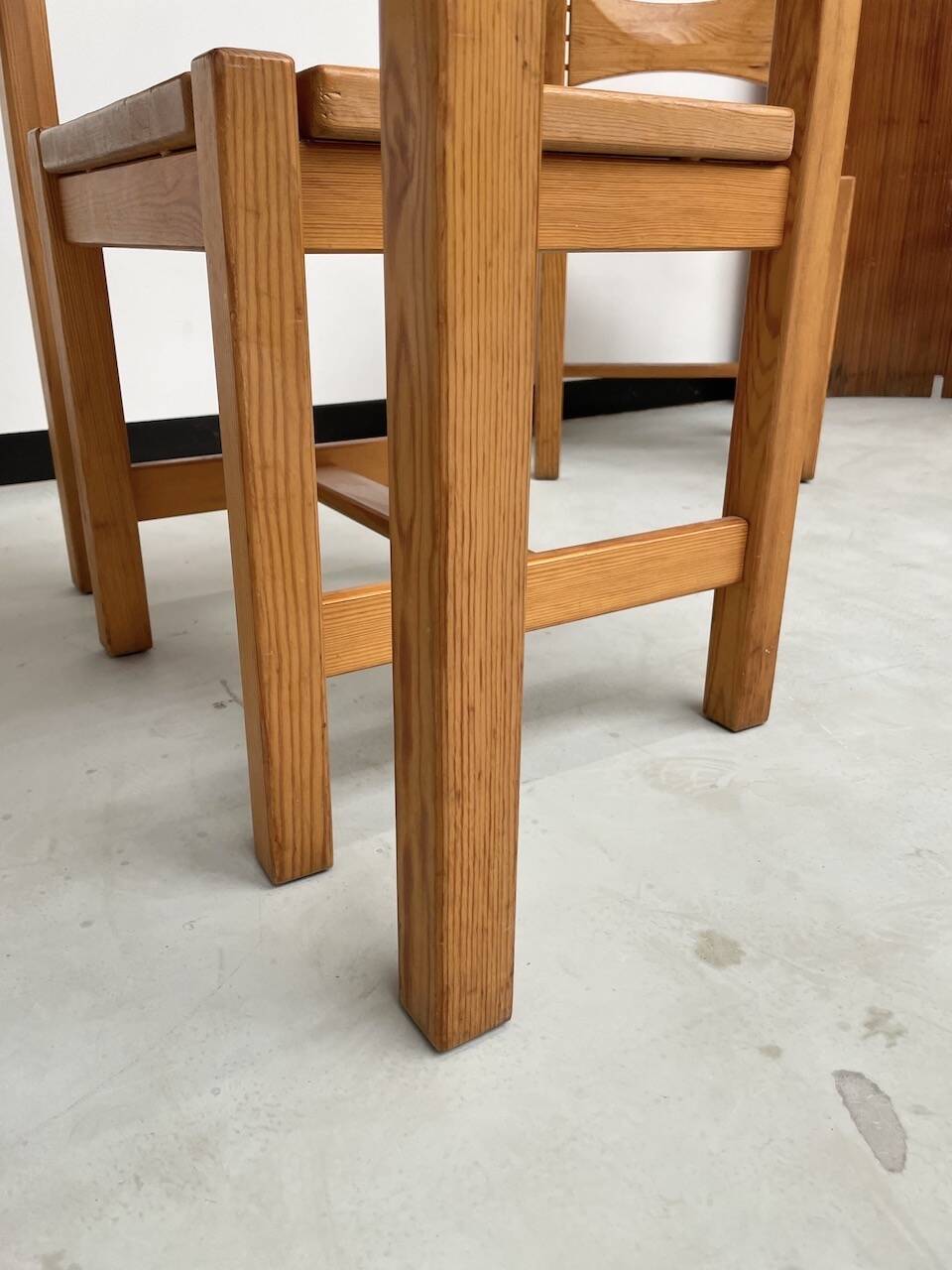 Table pin et chaises « hongisto » Ilmari Tapiovaara