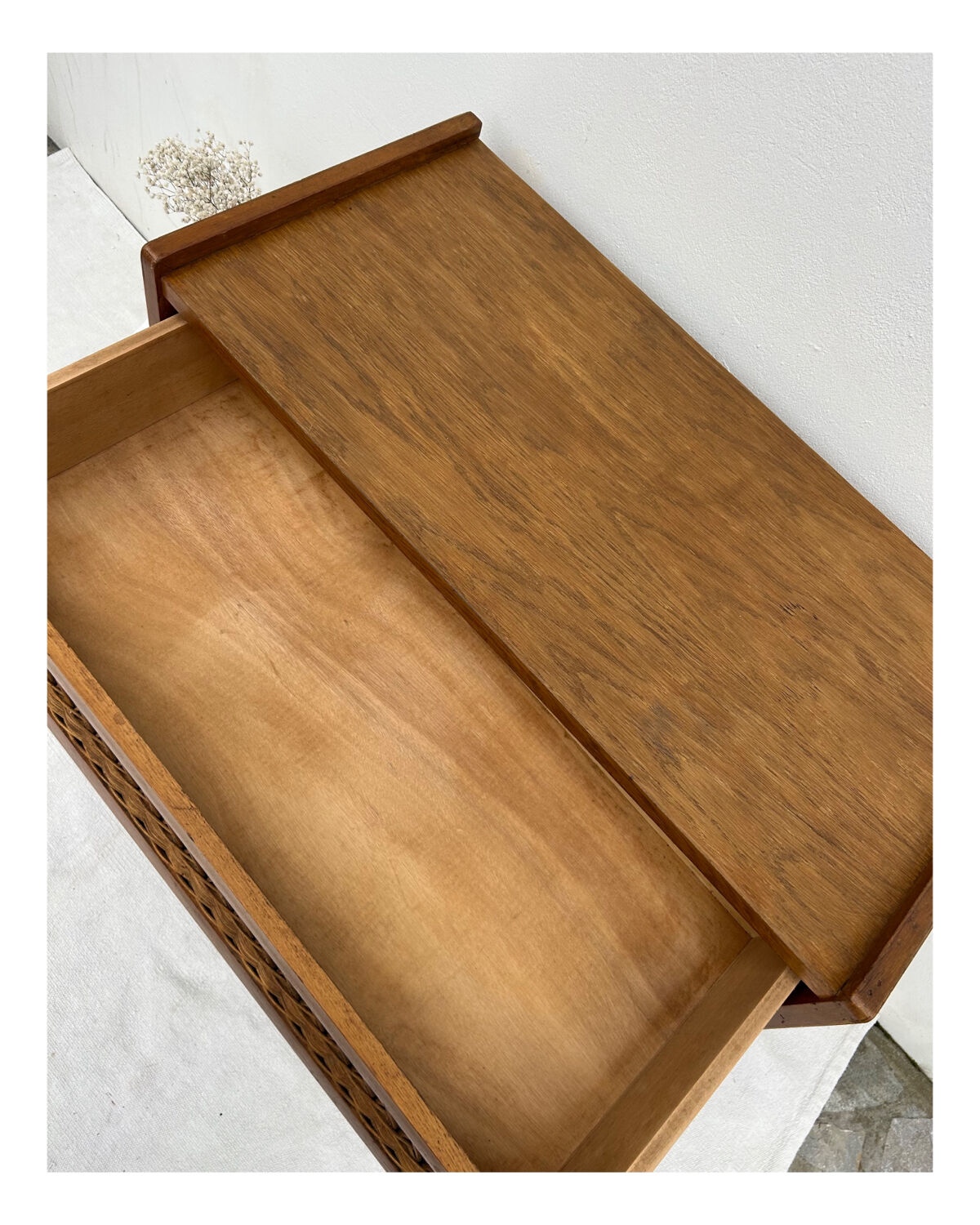 Rattan and wood chest of drawers