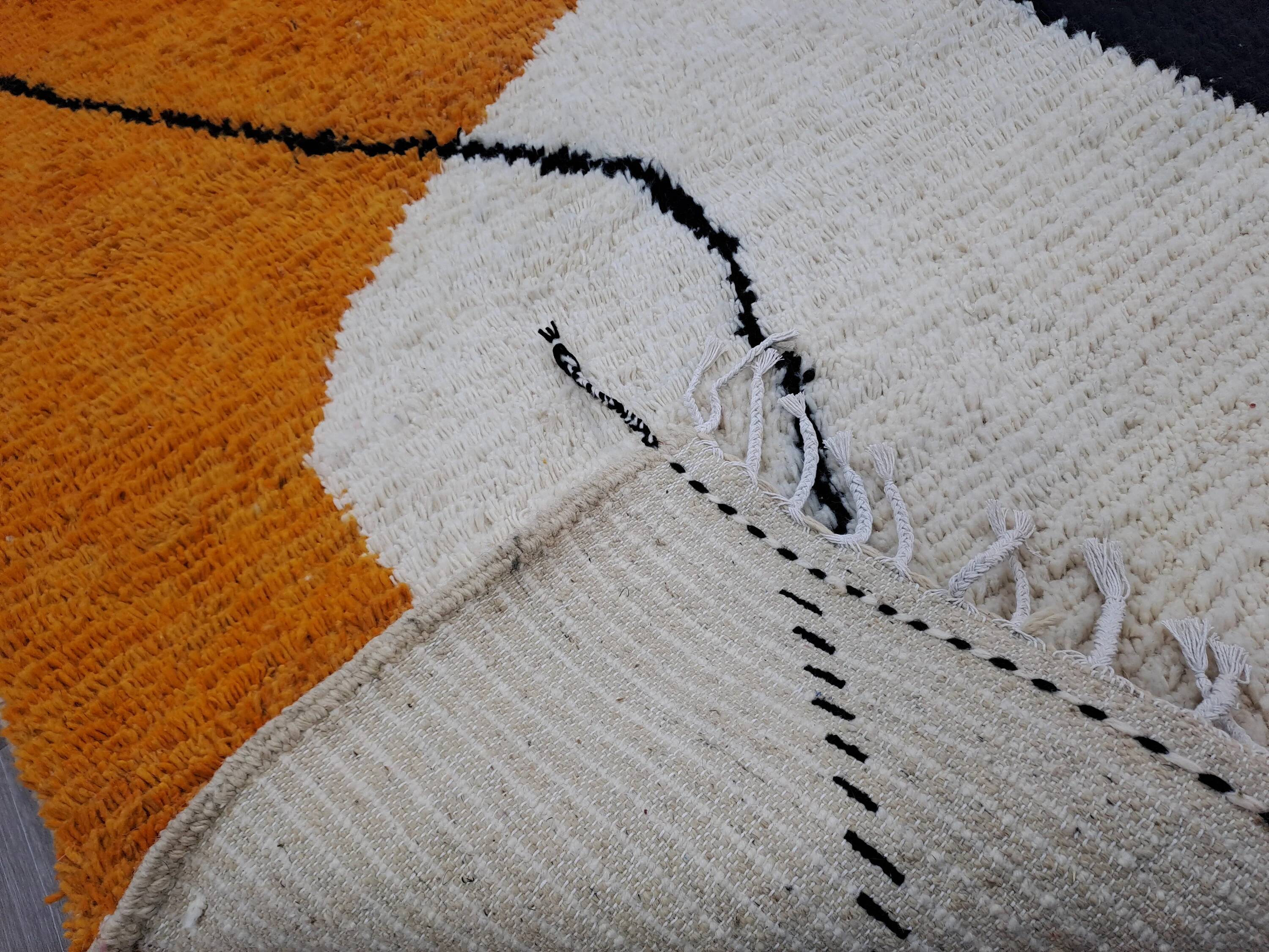 Handmade natural Berber rug 3x2 m