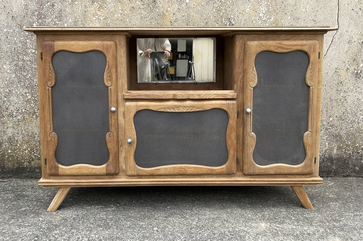 Low sideboard, bar, storage unit, wood, compass legs,