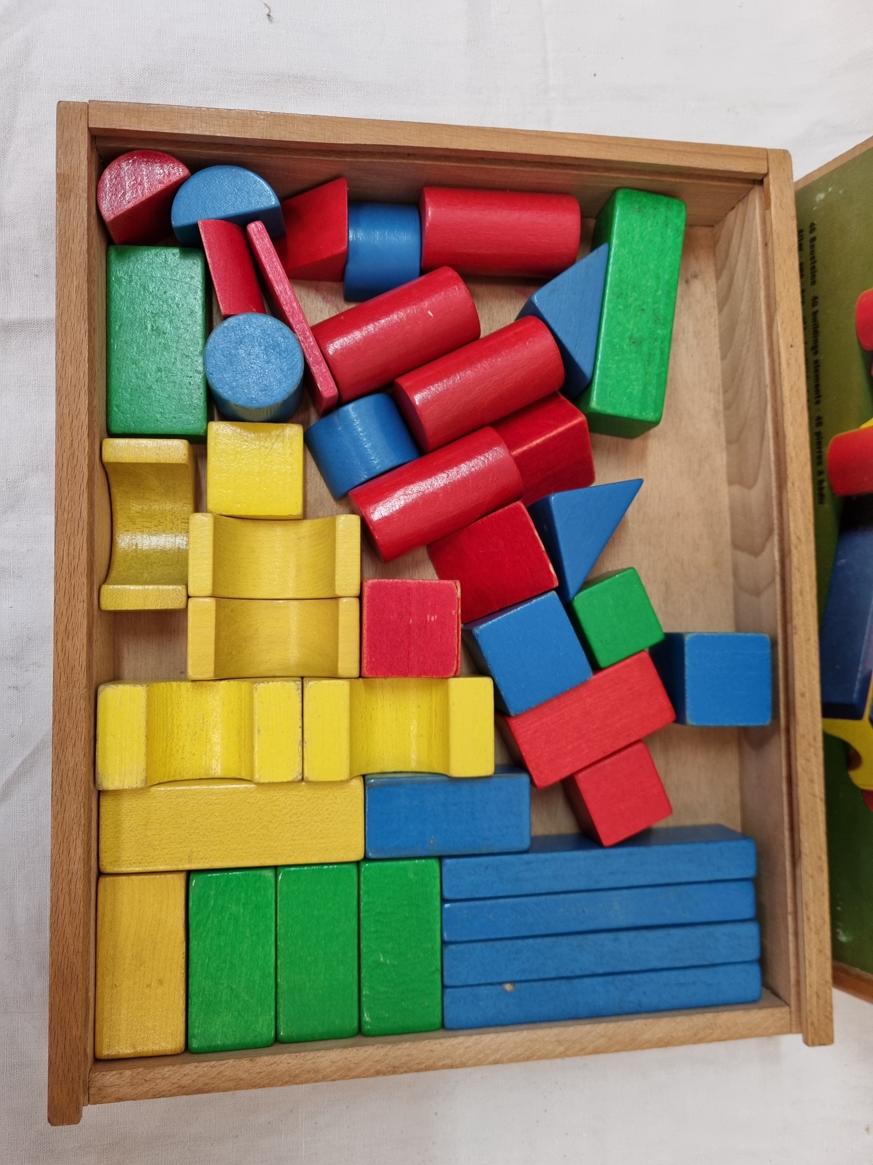 Construction game Holz-Baukasten, 1960