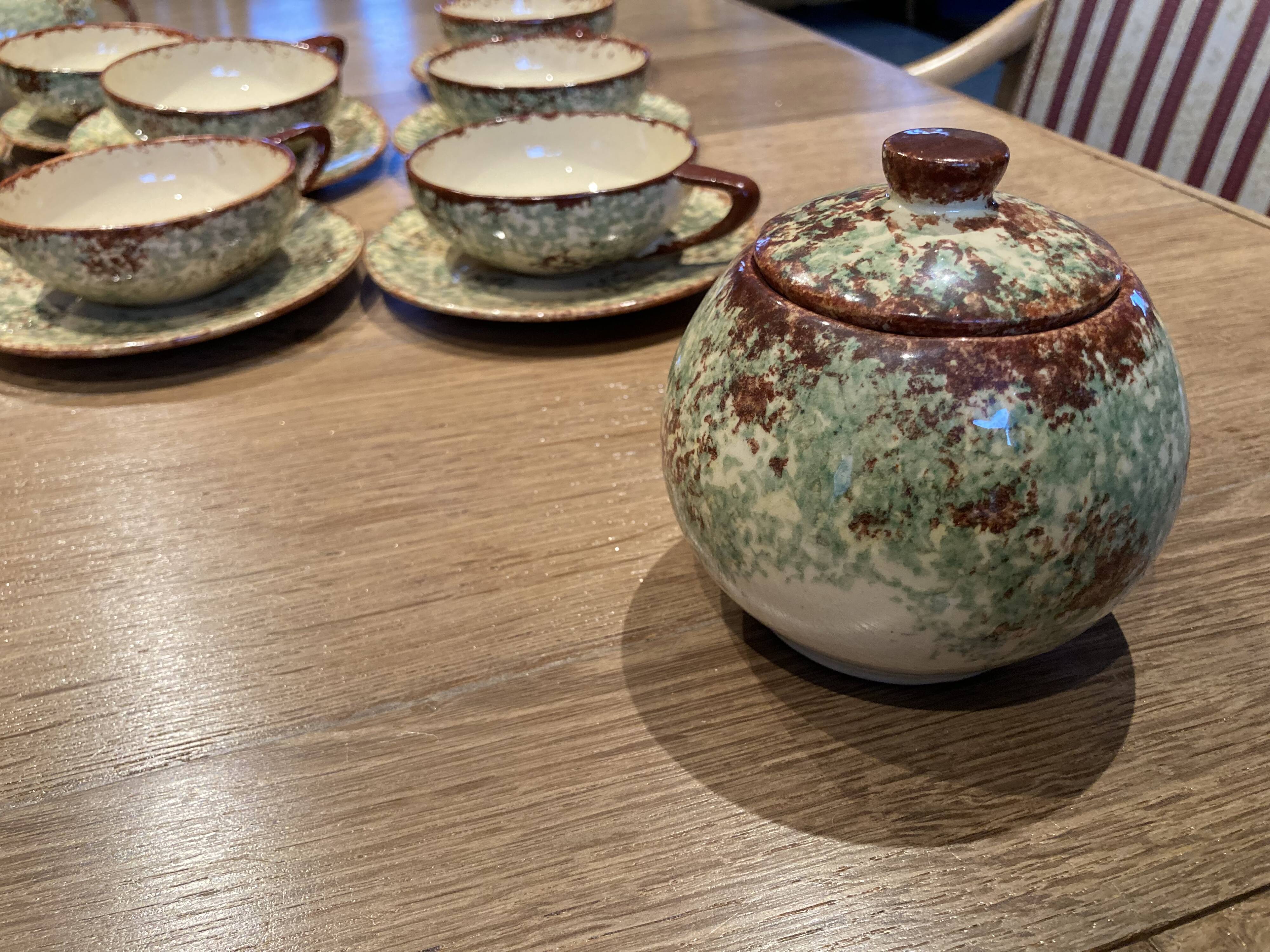 Ceramic tea set