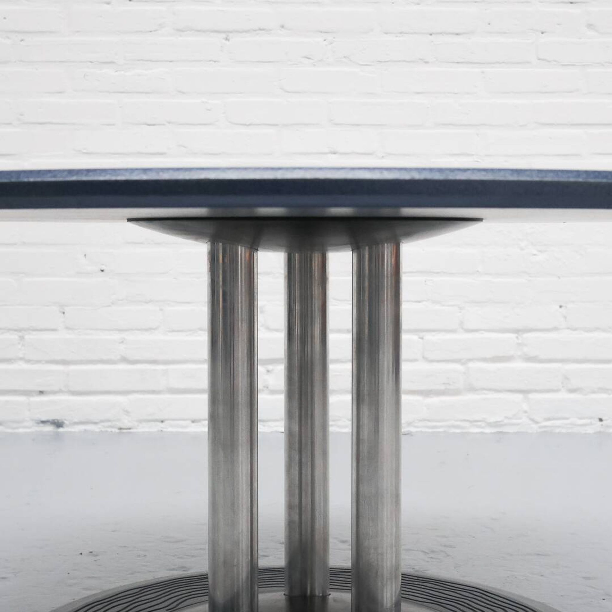 Table basse postmoderne Trias par Hugo de Ruiter pour Leolux 1980