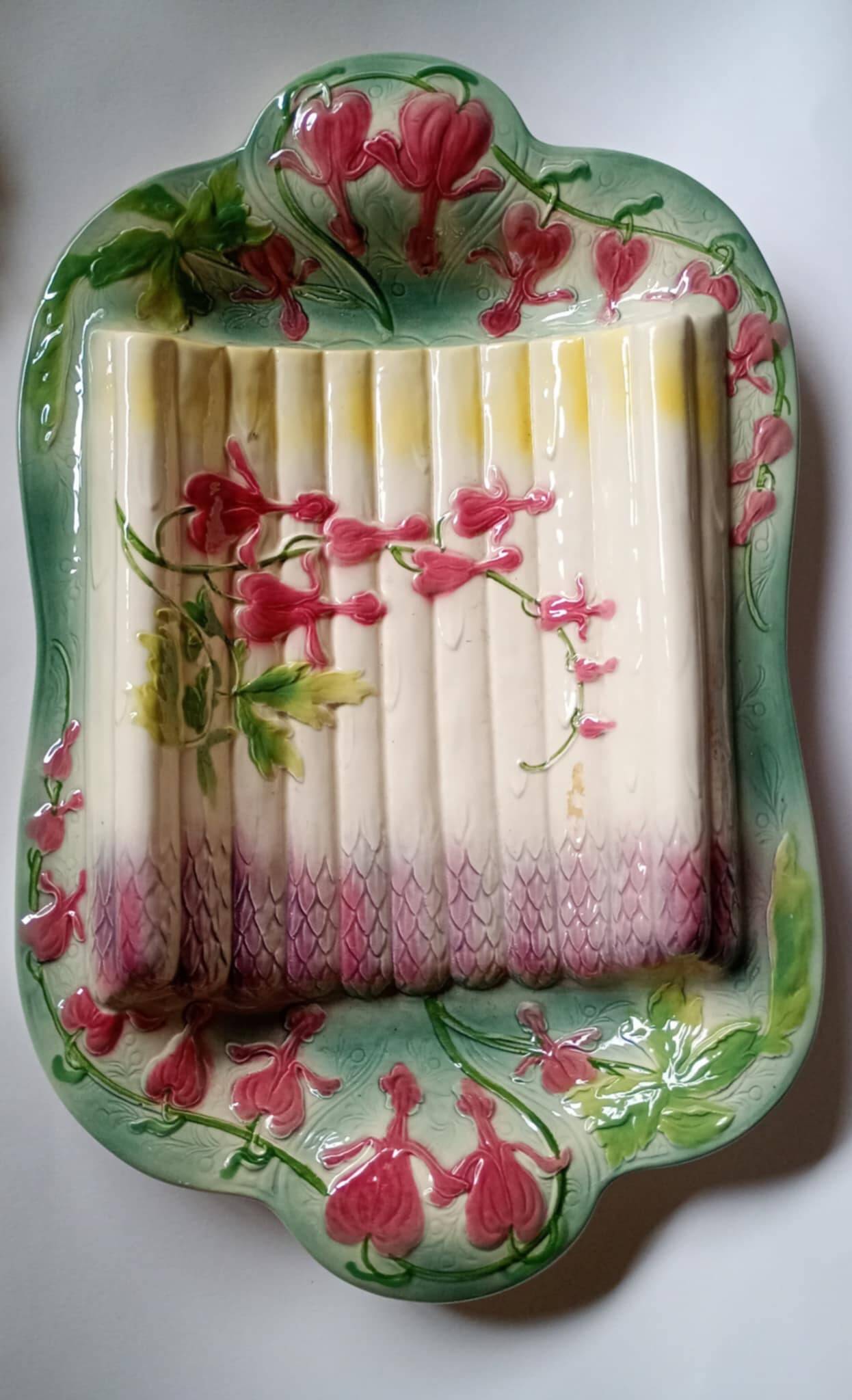 St Clément France majolica asparagus tray in slip