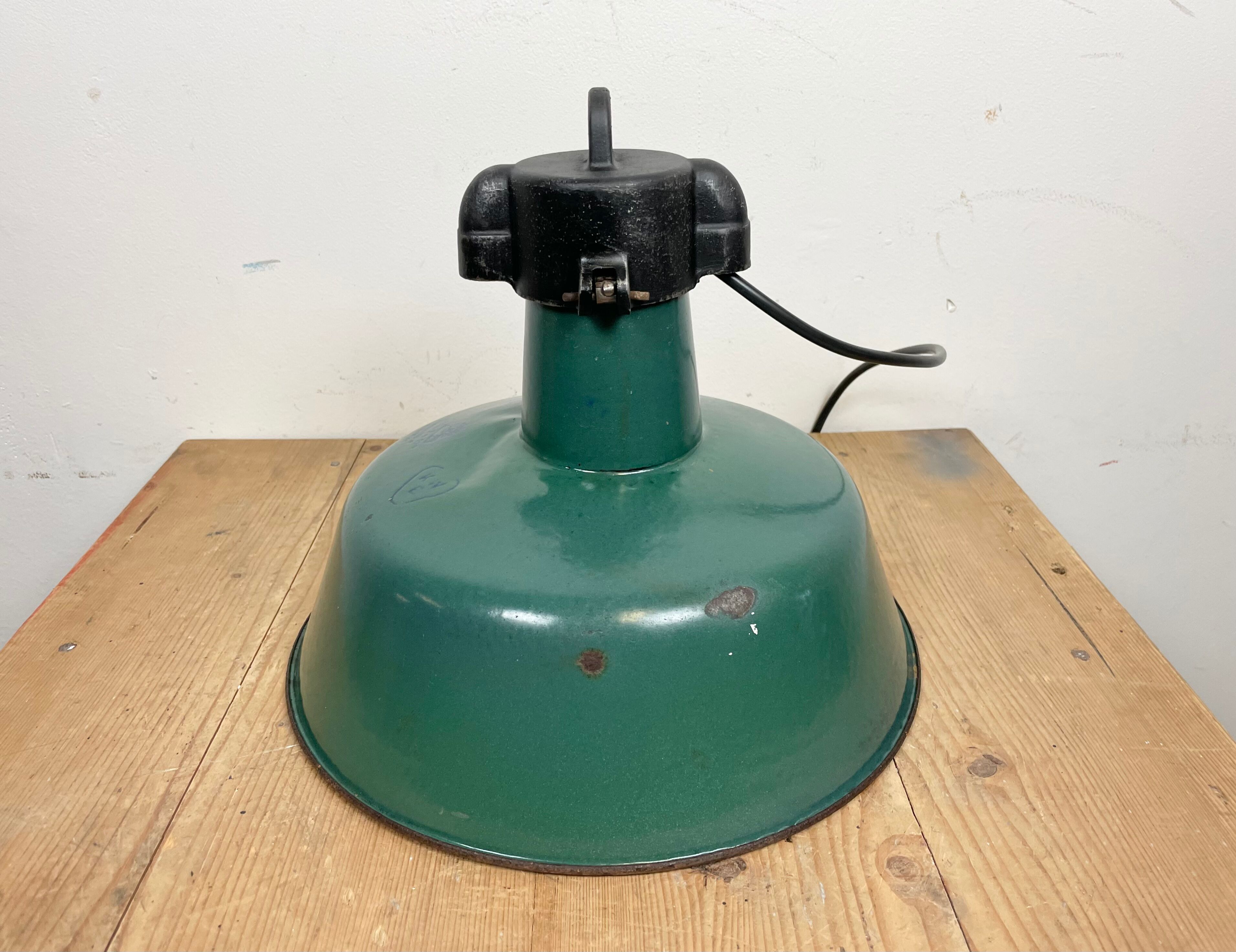 Industrial Green Enamel Factory Lamp with Cast Iron Top, 1960s