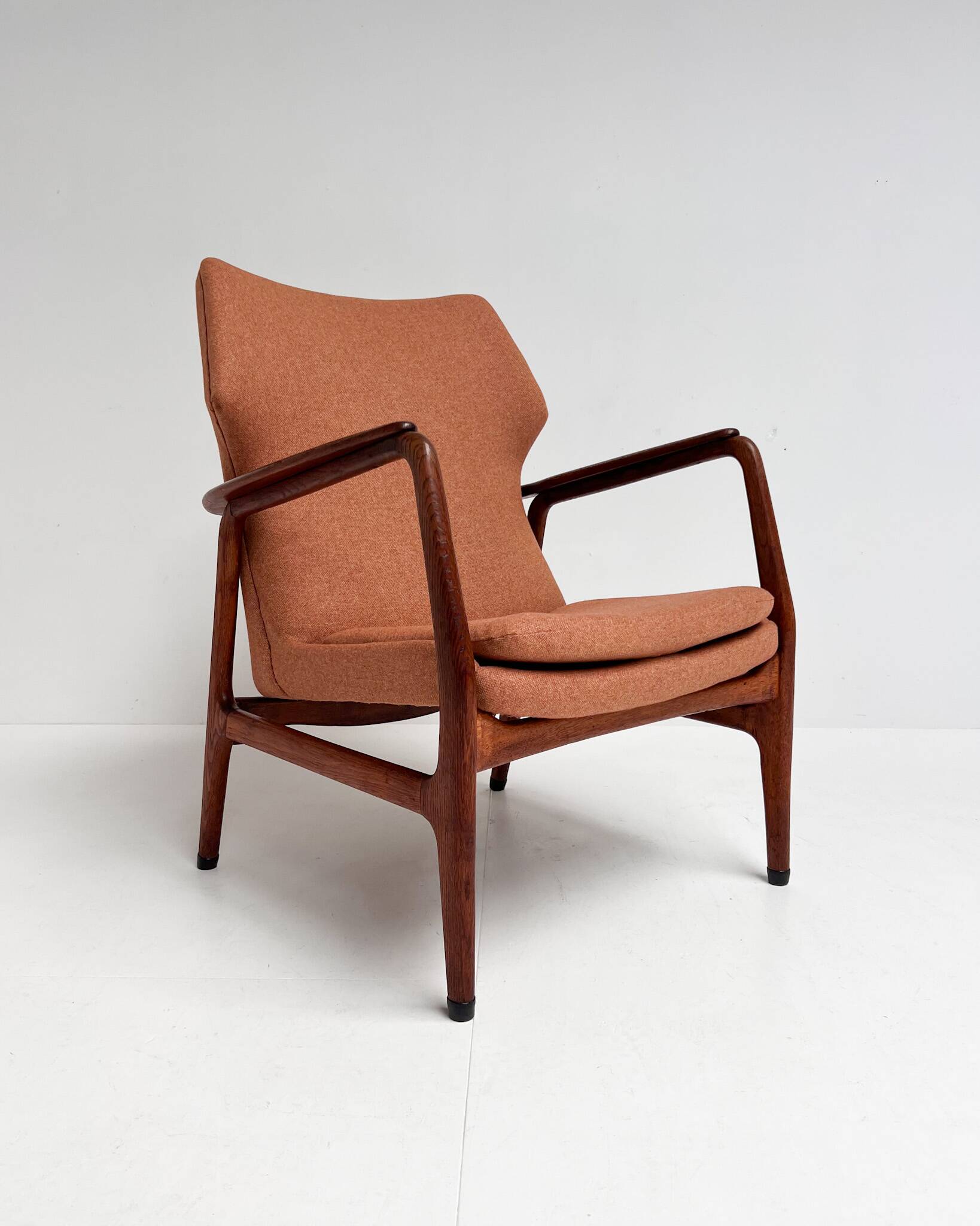 Re upholstered Edith armchair by Bovenkamp, 1960’s