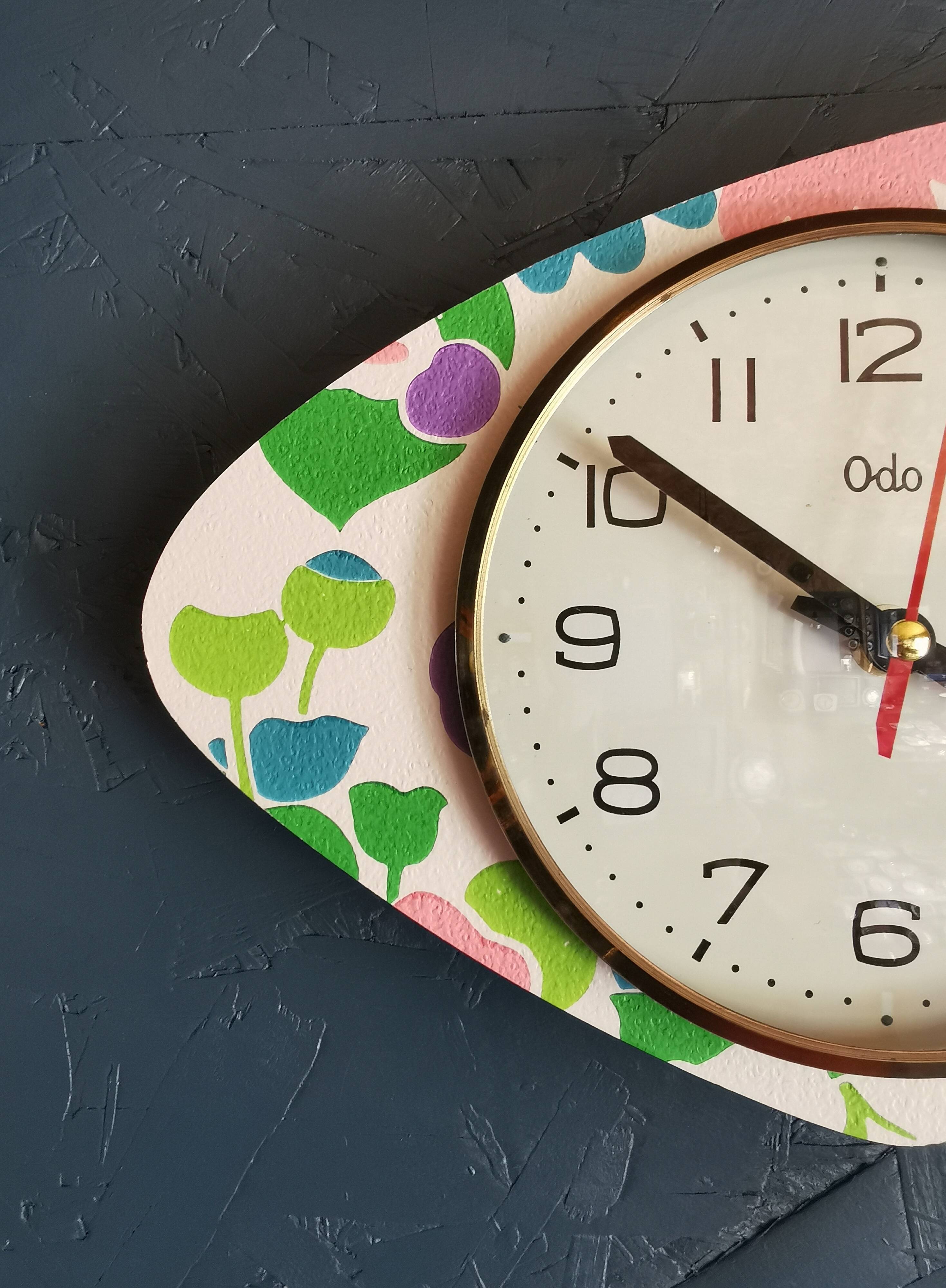 Vintage silent asymmetrical wall pendulum clock "Purple green pink flowers"