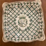 Plat en porcelaine émaillée chinois ancien