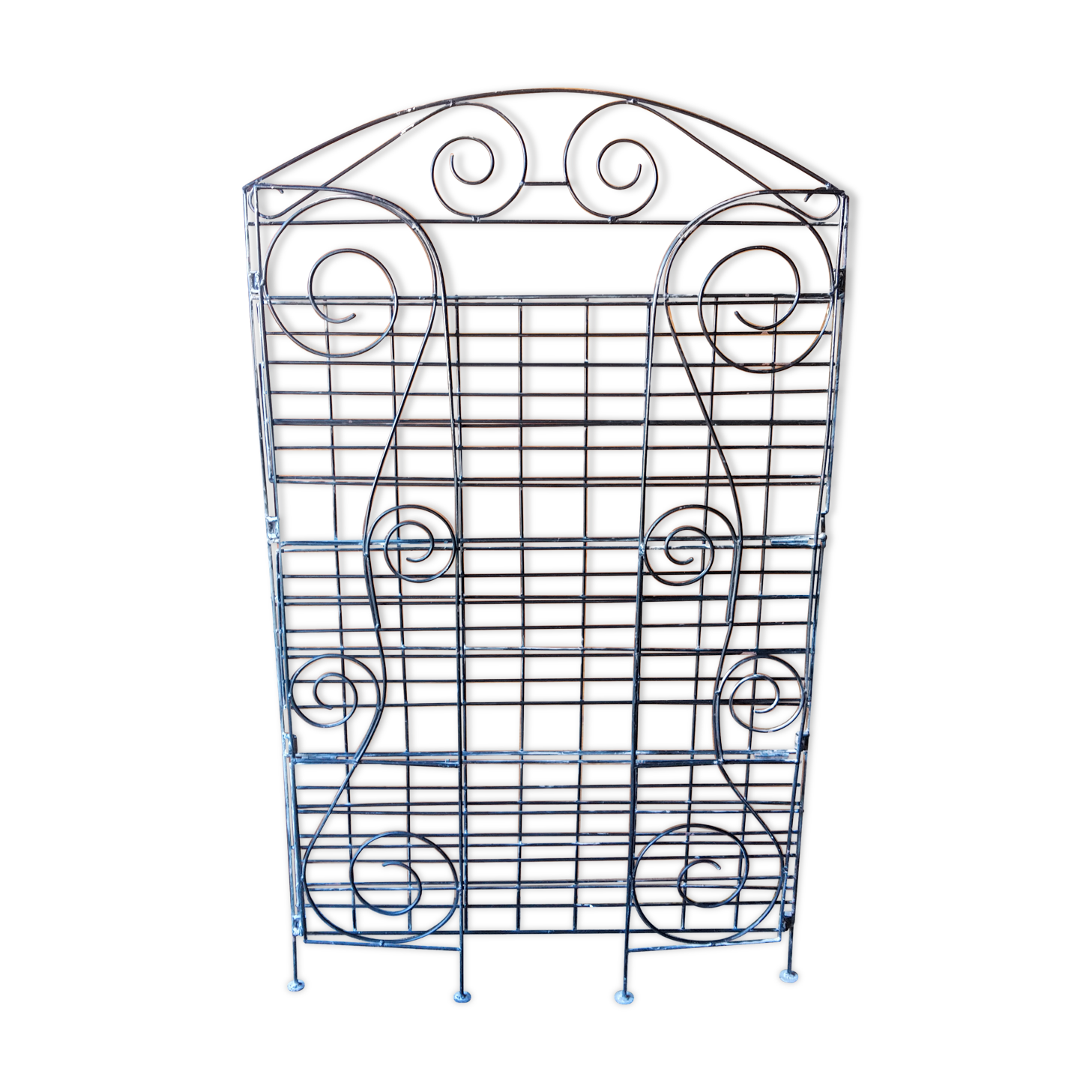 Bakery shelf