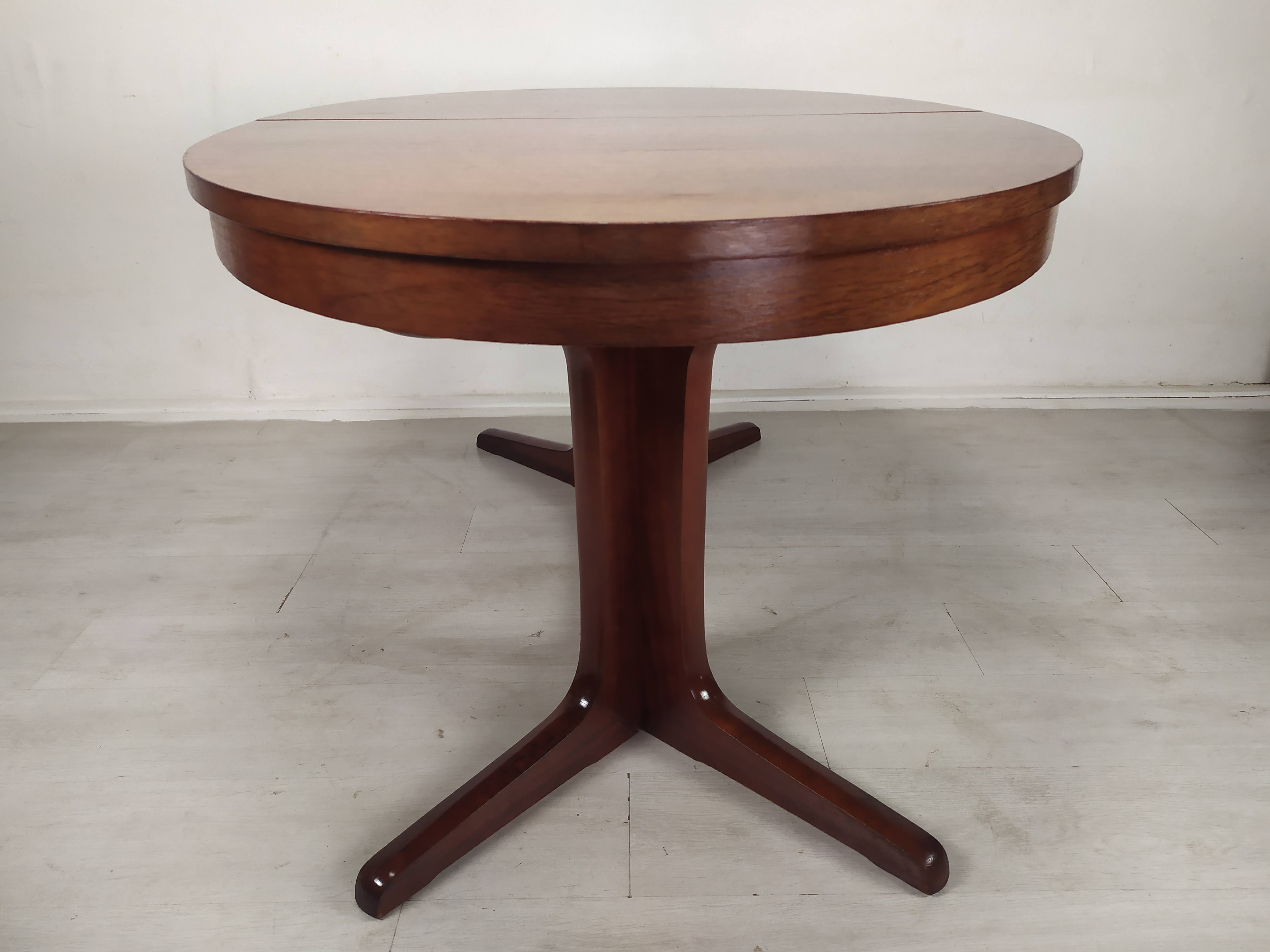 Vintage table baumann