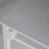 Dining table & chairs