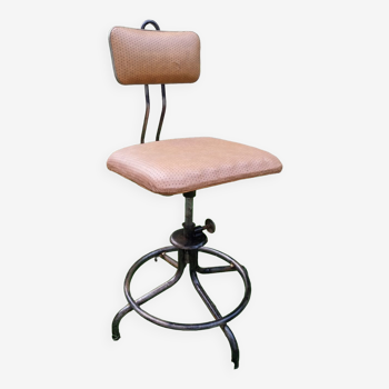 Industrial flambo chair