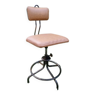 Industrial flambo chair