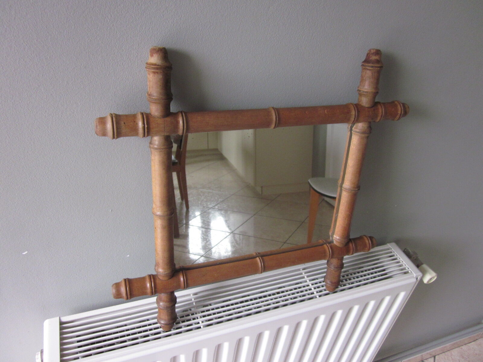 Bamboo mirror 47x44cm