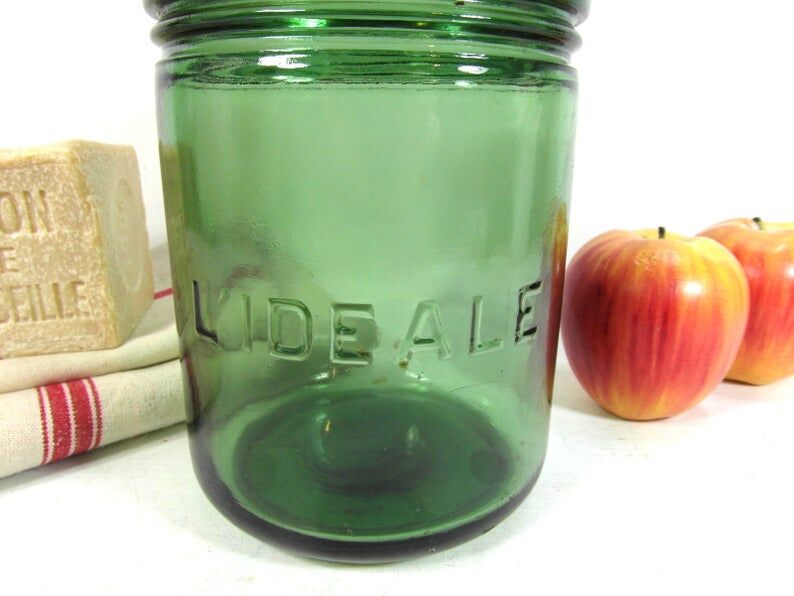 Vintage glass green can-din jar by l'ideale
