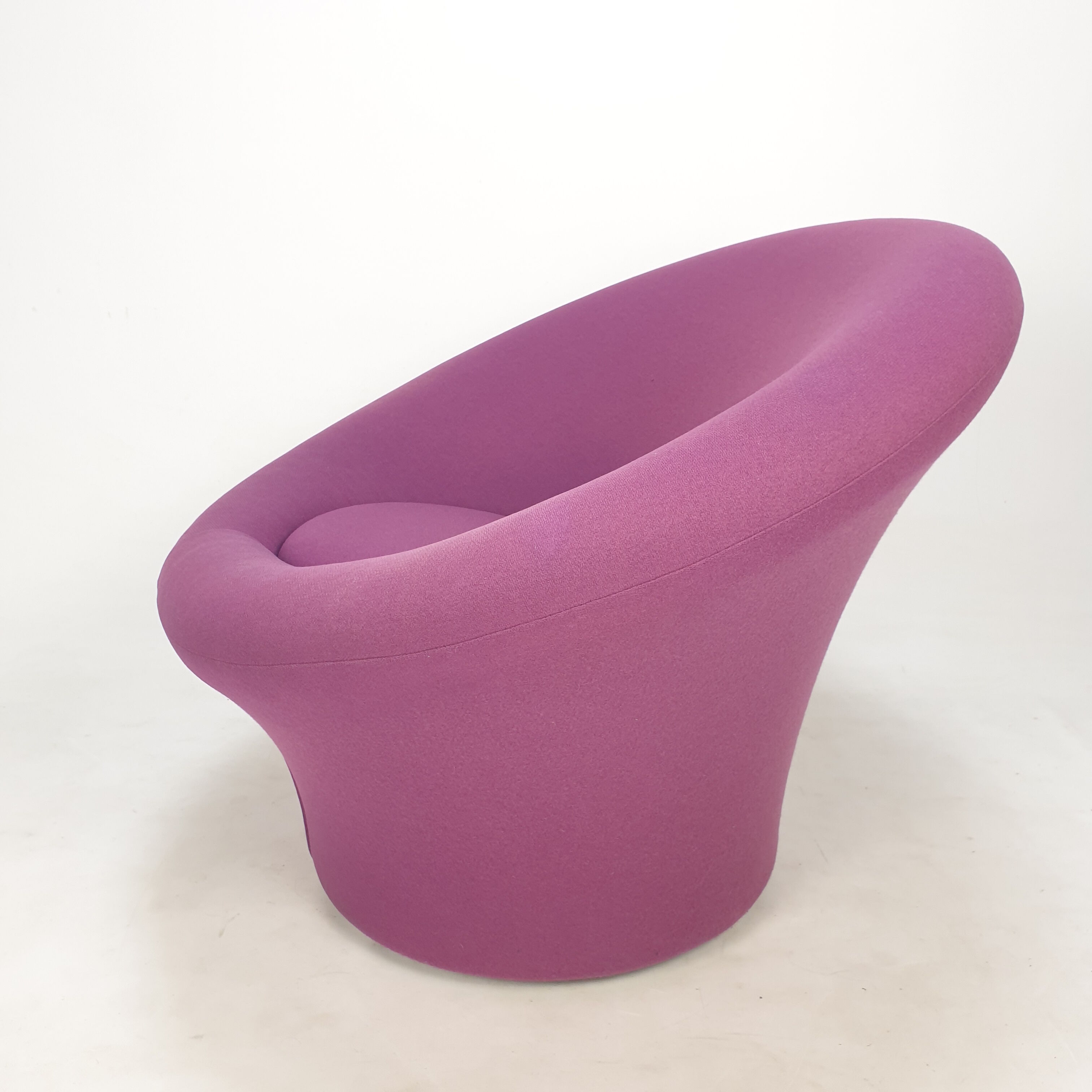 Mushroom Chair by Pierre Paulin for Artifort