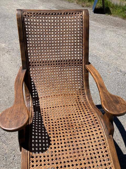 Colonial sun lounger