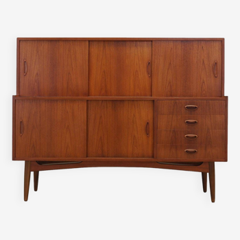 Buffet haut en teck, design danois, années 1960, production : Danemark