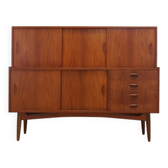 Buffet haut en teck, design danois, années 1960, production : Danemark