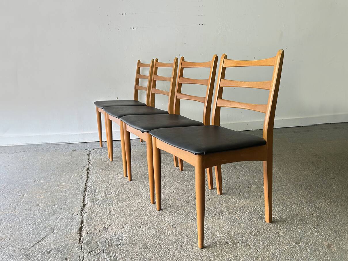 Mid-Century set of 4 dining chairs by Schreiber Furniture