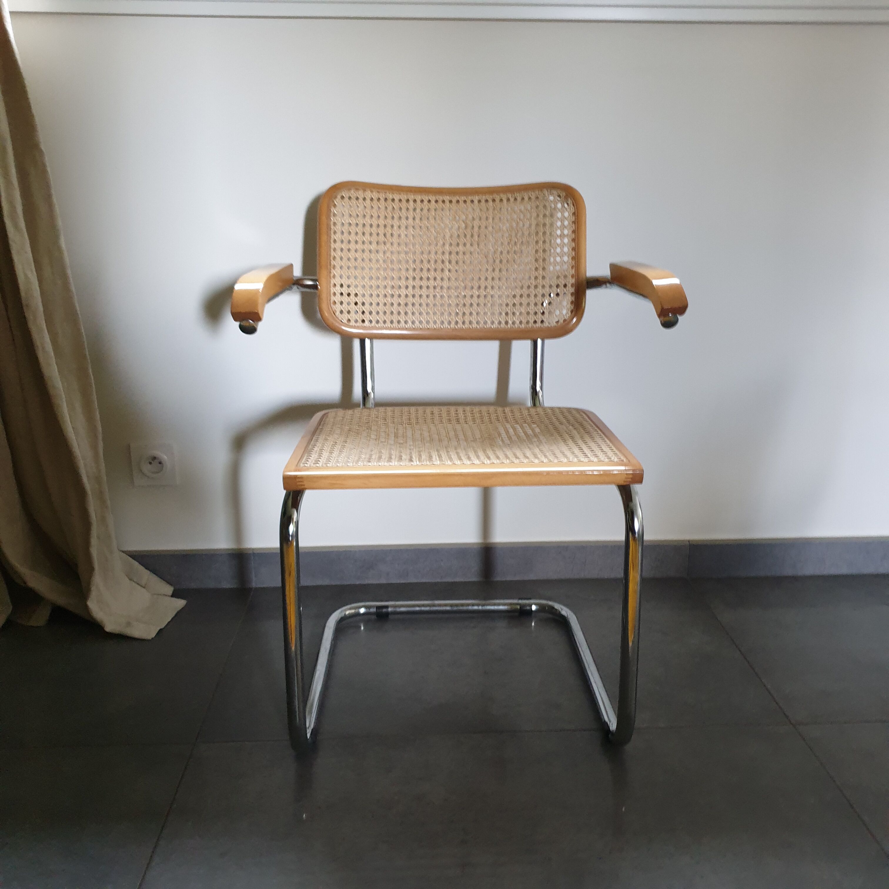 Armchair b64 by marcel breuer