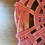 Vintage cup in braided pink barbotine
