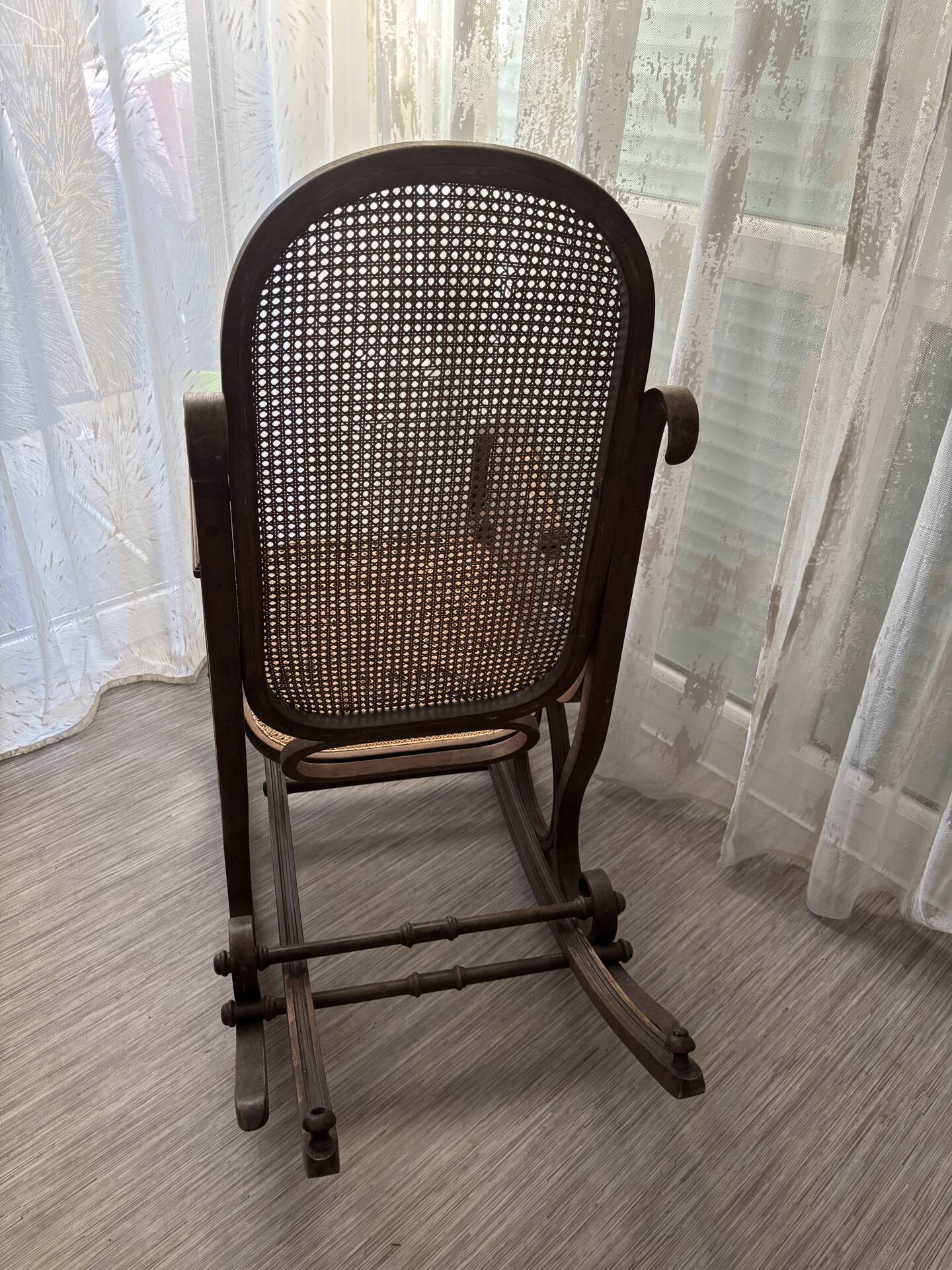Thonet rattan rocking chair from the 1920s.